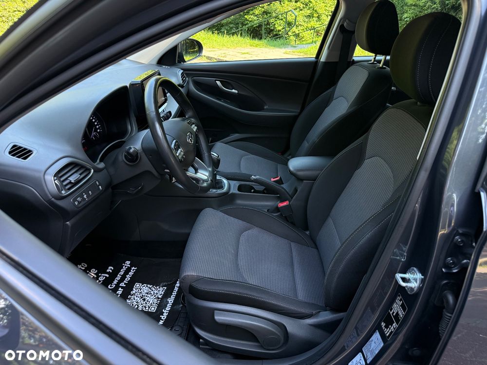Hyundai i30 1.5 DPI Classic + - 6