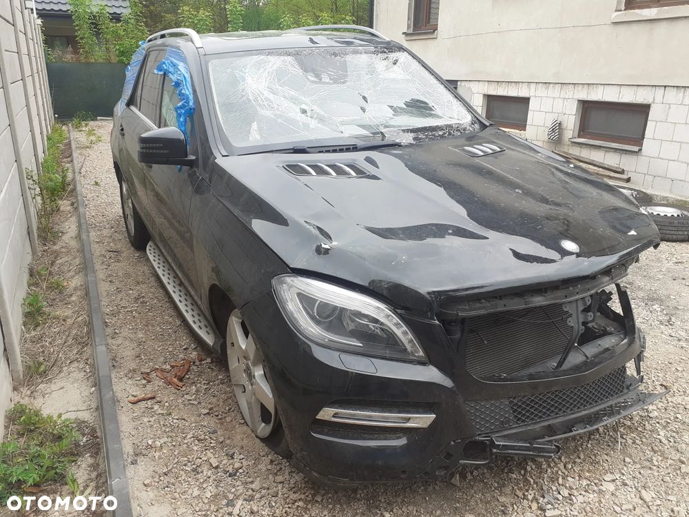 Mercedes-Benz ML - 3