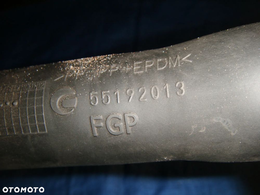 fiat grande punto 1.2 rura- dolot powietrza  55192013 - 2