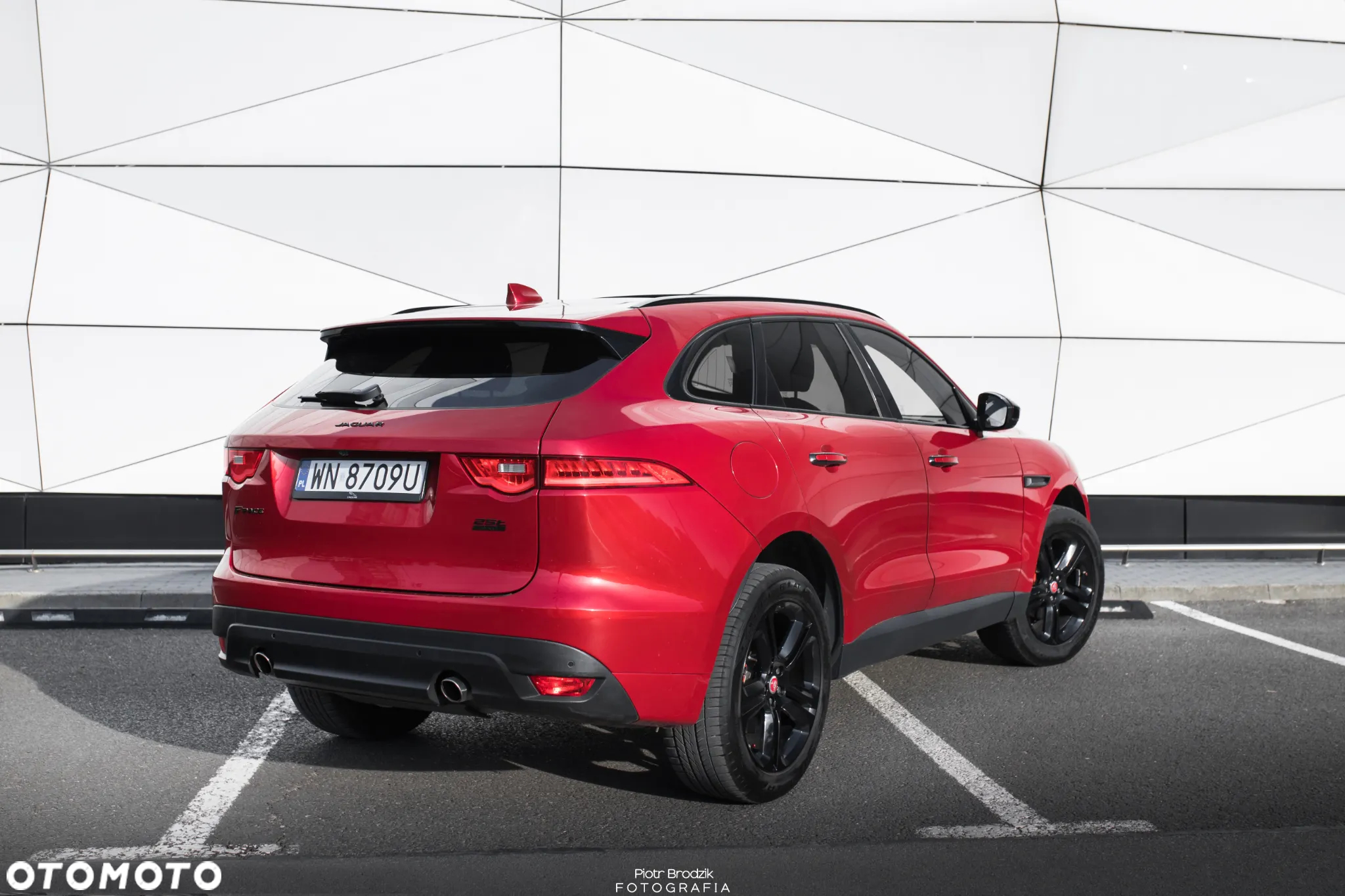 Jaguar F-Pace 25t AWD Prestige - 30