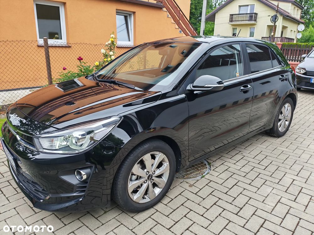 Kia Rio - 1