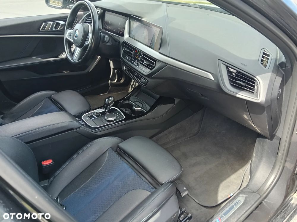 BMW Seria 1 116d M Sport Shadow - 9