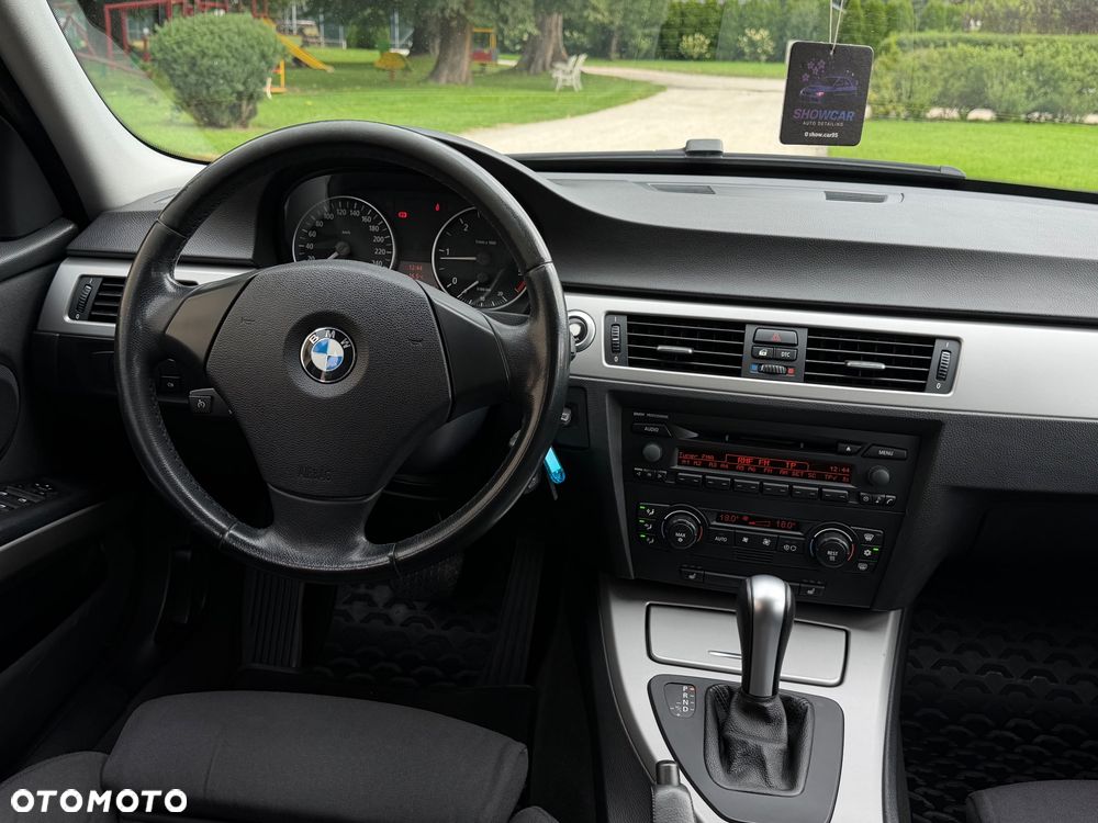 BMW Seria 3 - 11