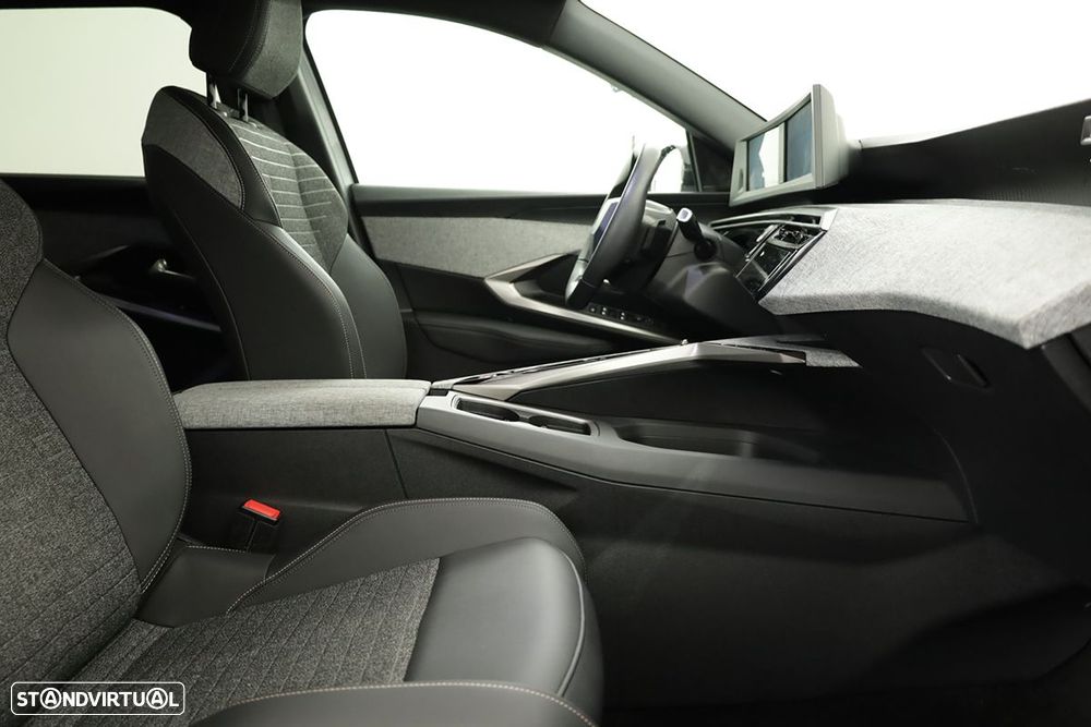 Peugeot 5008 1.2 Hybrid Allure e-DCS6 - 20