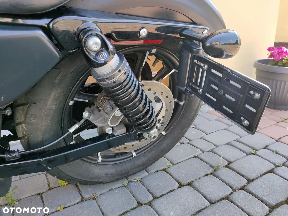 Harley-Davidson Sportster Iron 883 - 7