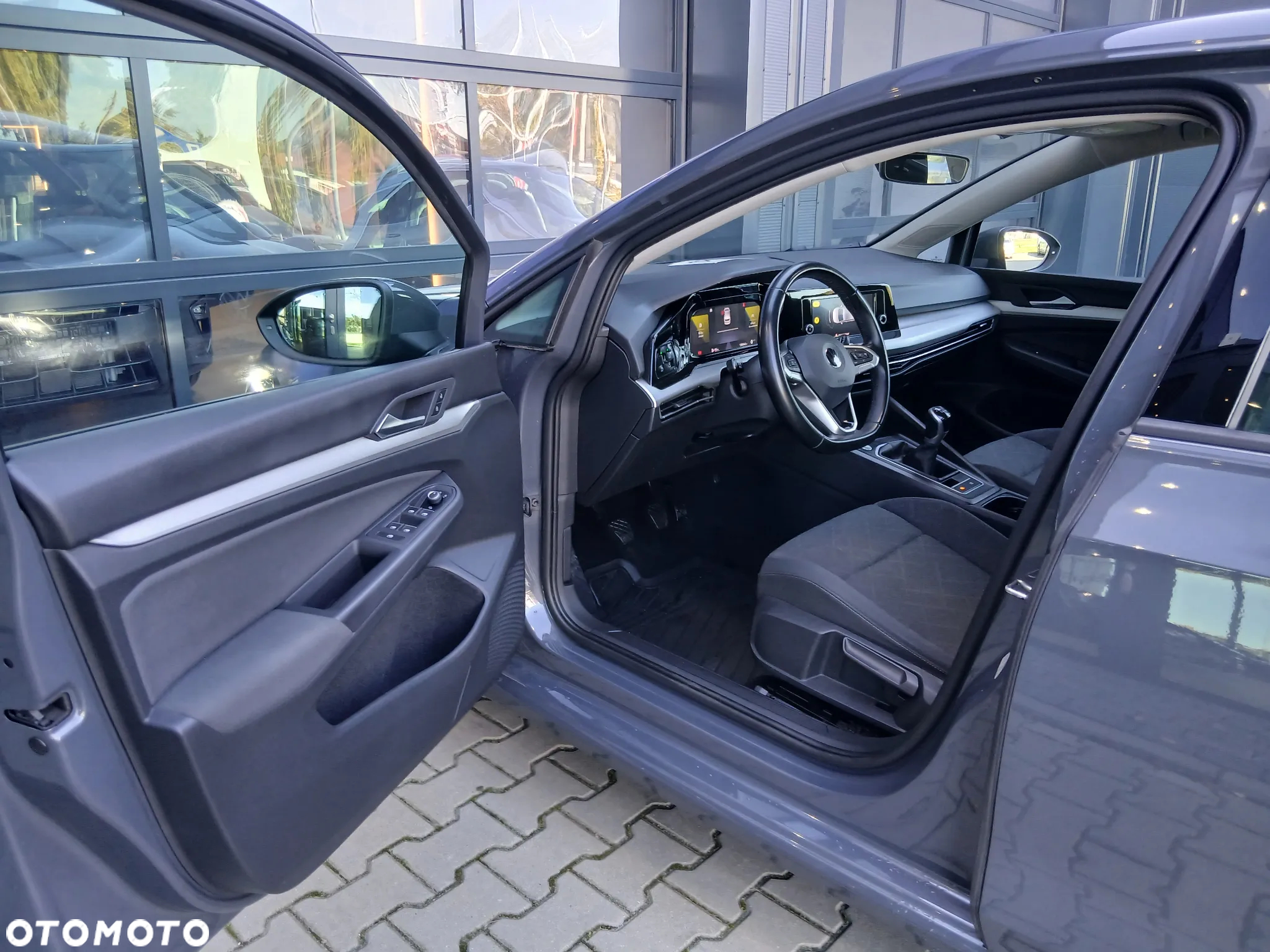Volkswagen Golf VIII 1.0 TSI Life - 9