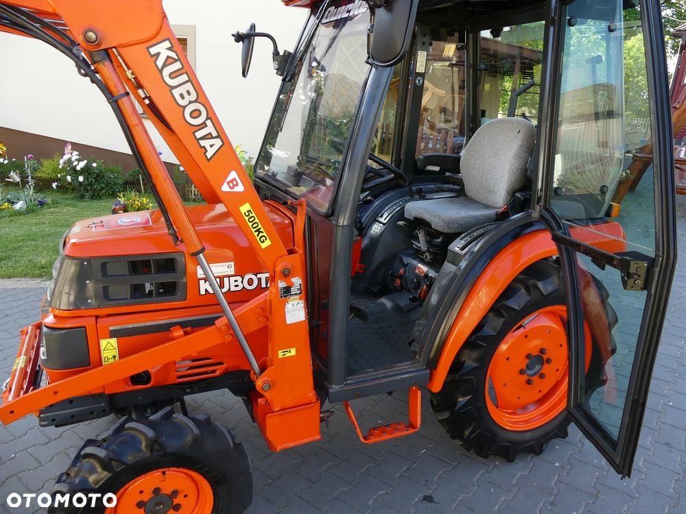 Kubota ST 30*30KM*4X4*2000r.* TUR - 18