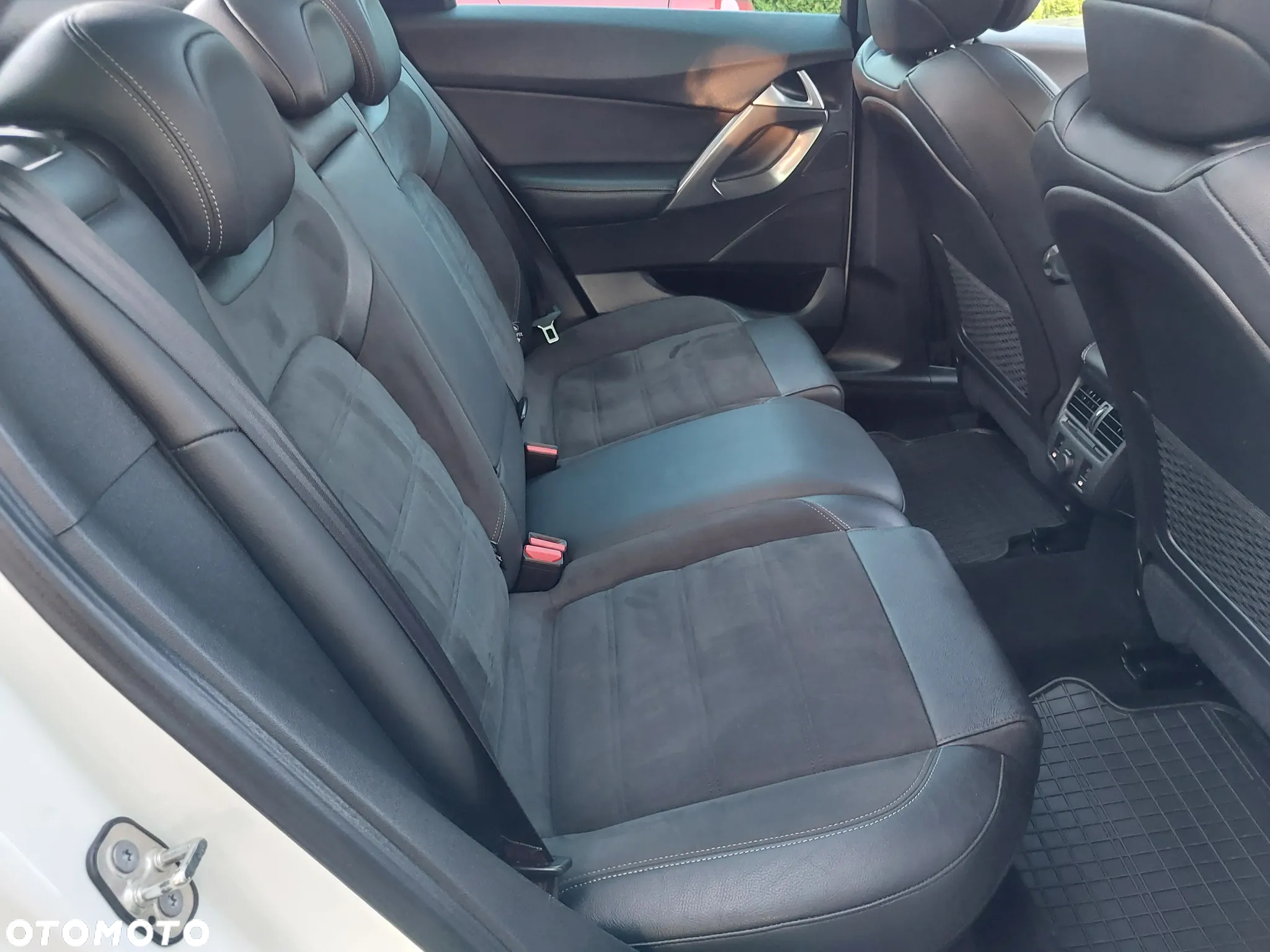 DS Automobiles DS 5 - 25