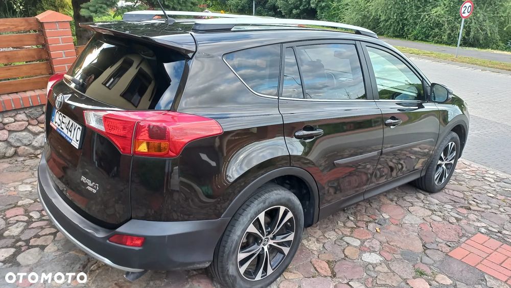 Toyota RAV4 2.2 D-4D Premium - 3