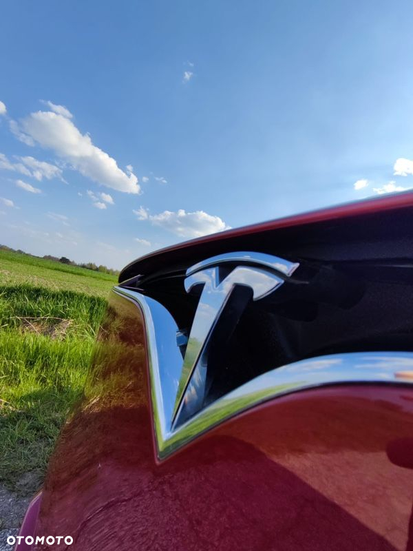 Tesla Model S Performance - 21
