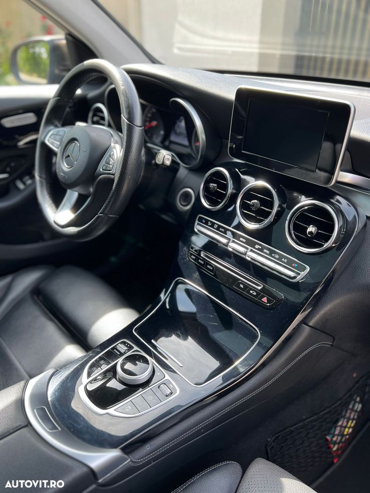 Mercedes-Benz GLC 220 d 4MATIC 9G-TRONIC - 12