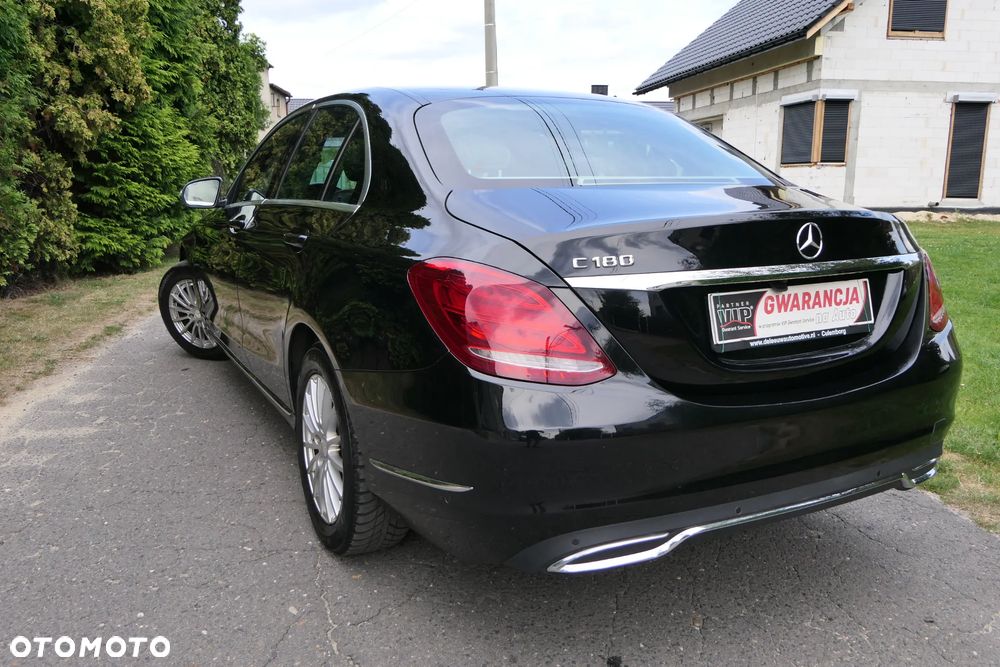 Mercedes-Benz Klasa C 180 (BlueEFFICIENCY) - 10