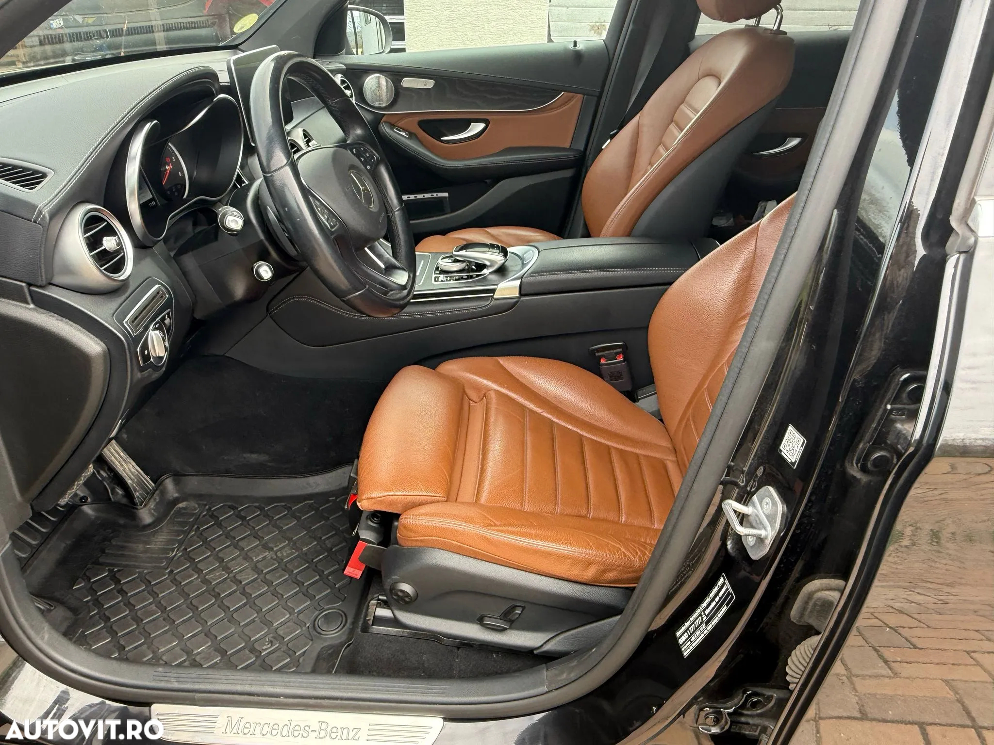 Mercedes-Benz GLC 220 d 4Matic 9G-TRONIC AMG Line - 7