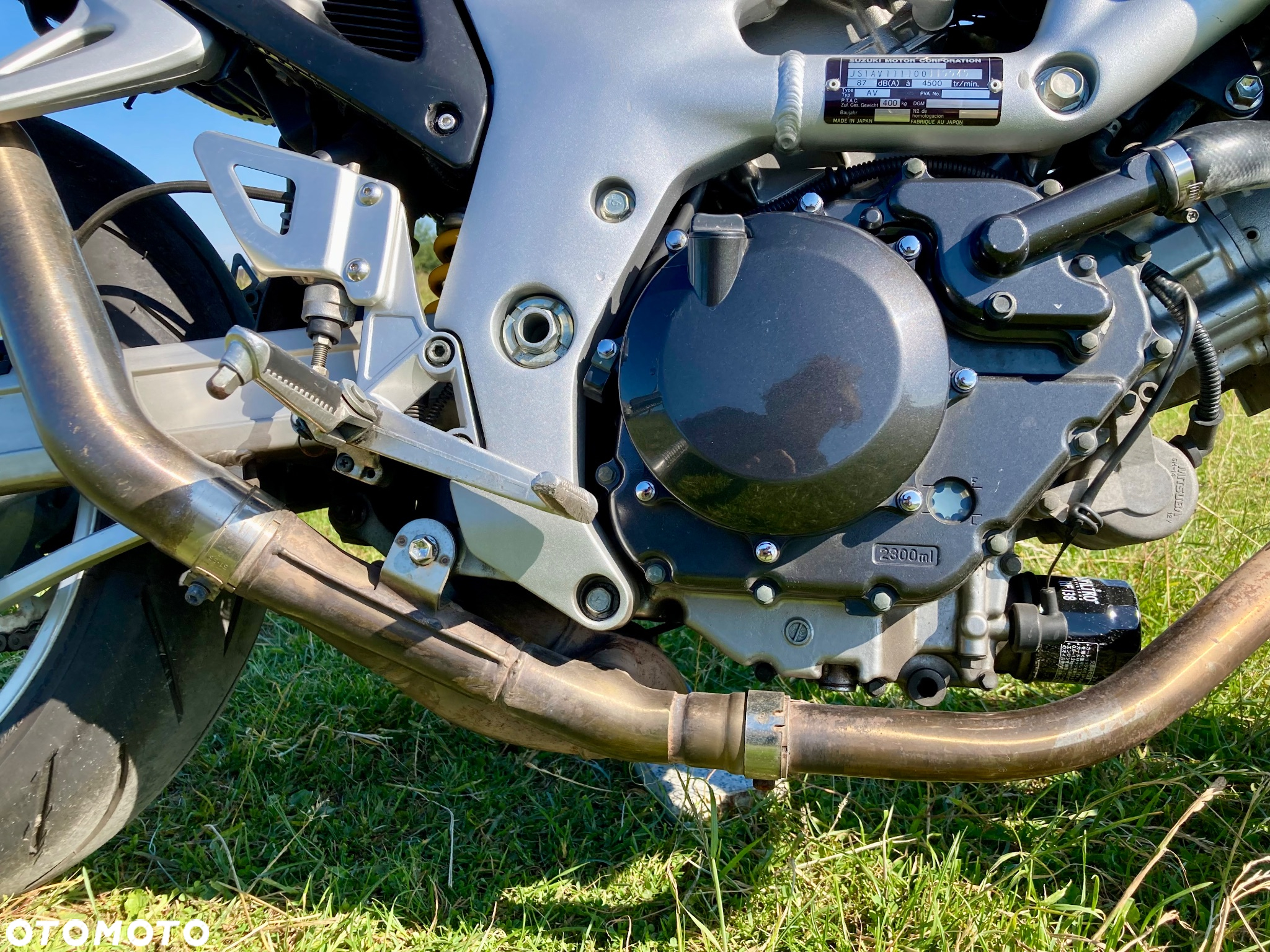 Suzuki SV - 8