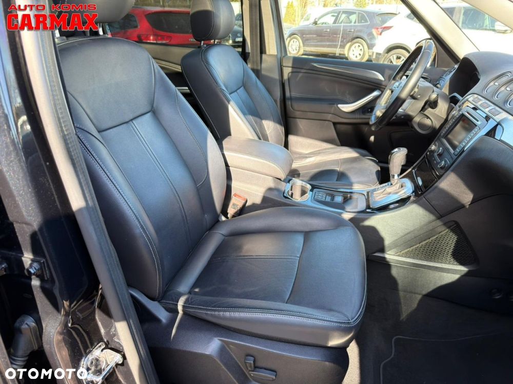 Ford S-Max - 25