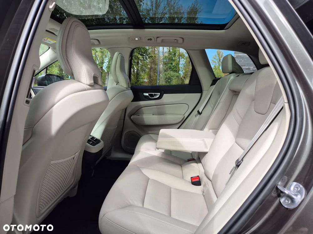 Volvo XC 60 B4 D Geartronic Inscription - 27
