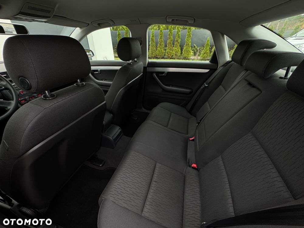 Audi A4 - 32