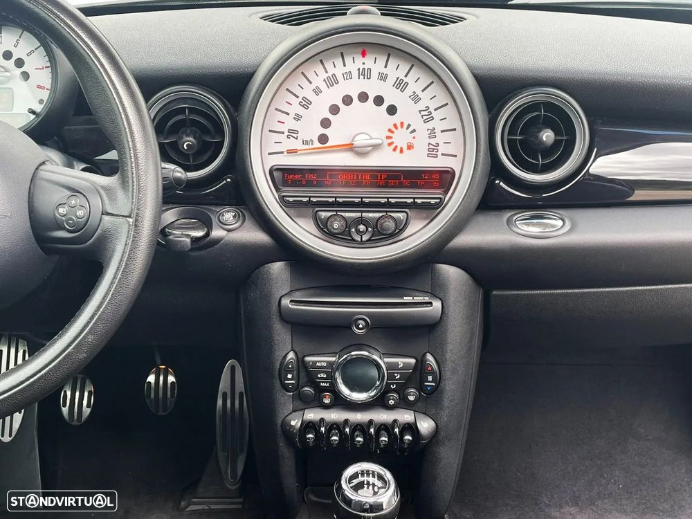 MINI 3 Portas Cooper S - 17
