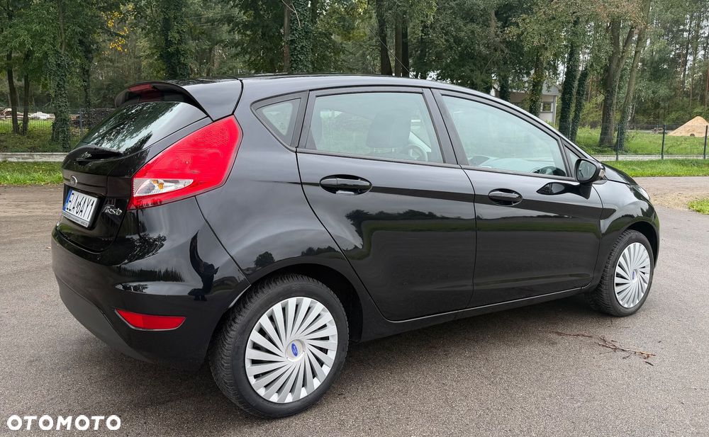 Ford Fiesta 1.25 Champions Edition - 15