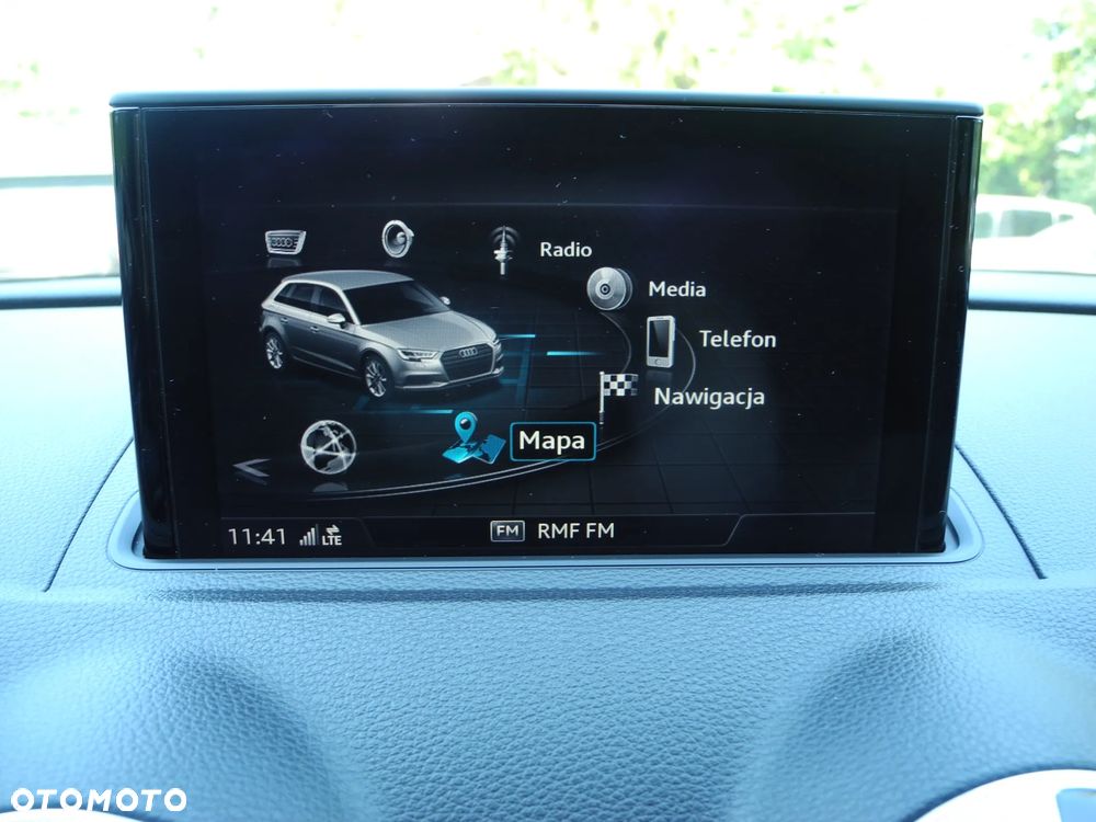 Audi A3 Sportback - 12