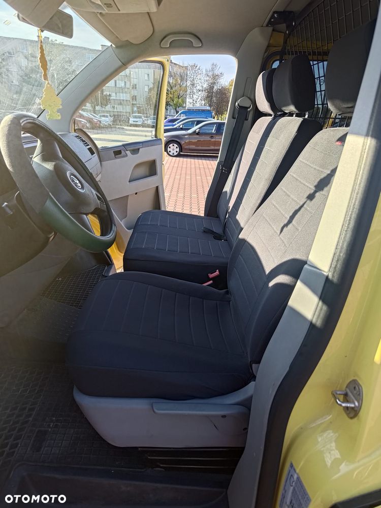 Volkswagen T5 - 12