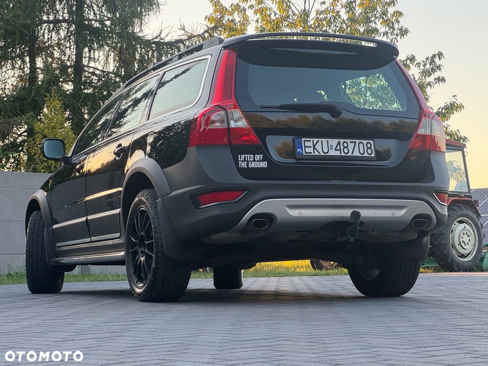 Volvo XC 70 D5 AWD Geartronic Summum - 3