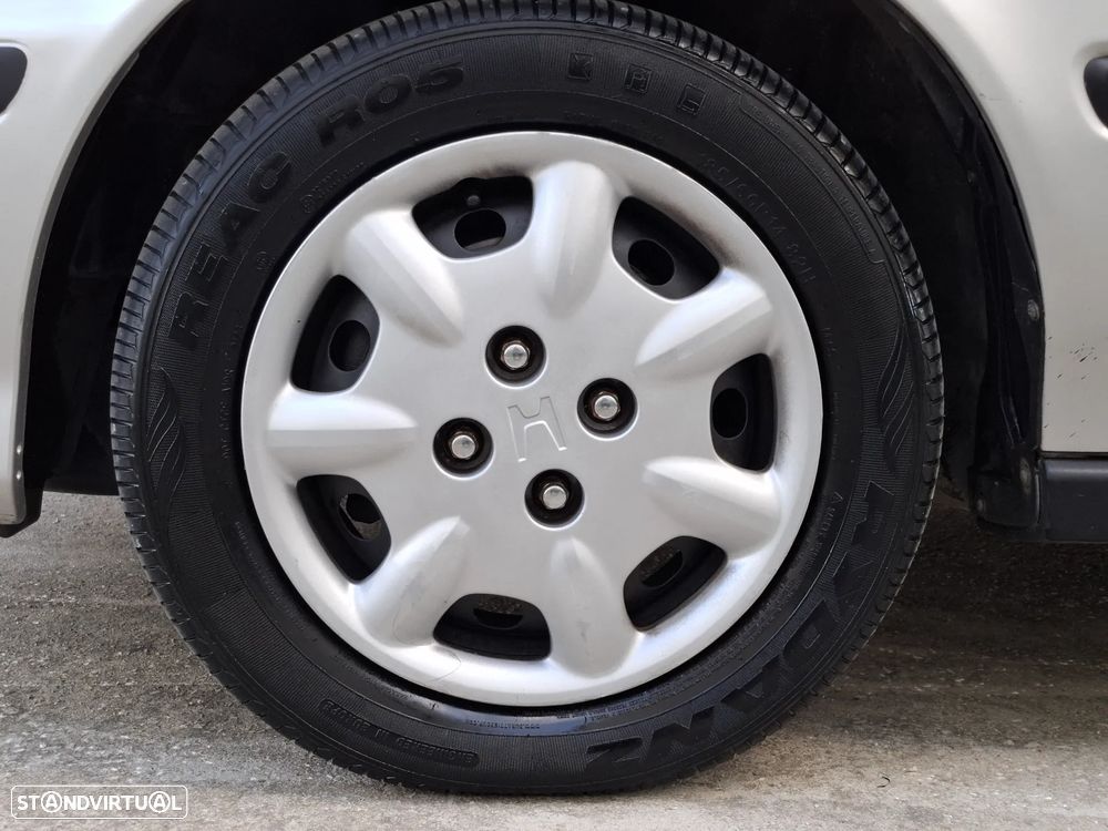 Honda Civic 1.4i S - 18
