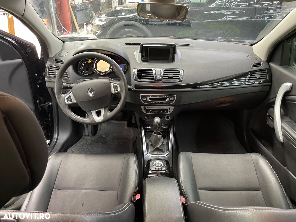 Renault Megane - 11