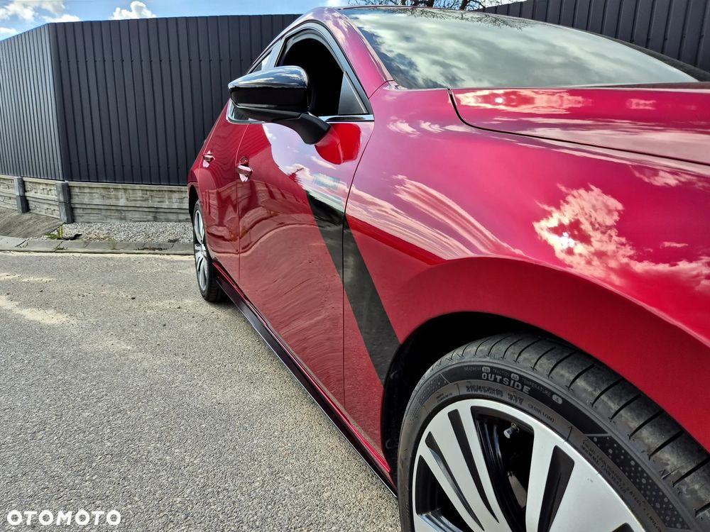 Mazda 3 e-SKYACTIV-G 122 M HYBRID EXCLUSIVE-LINE - 25