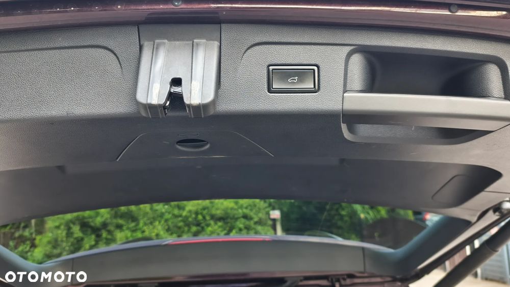 Volkswagen Touran ver-1-4-tsi-bluemotion-technology-dsg-comfortline - 16