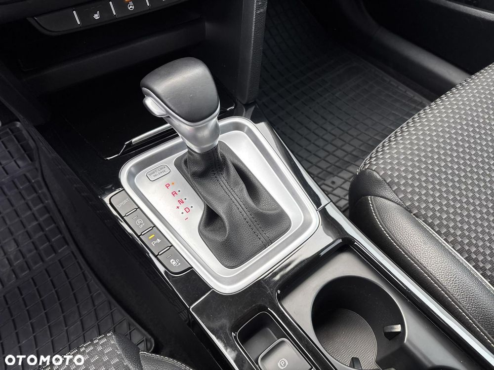 Kia XCeed 1.6 T-GDI Business Line DCT - 15
