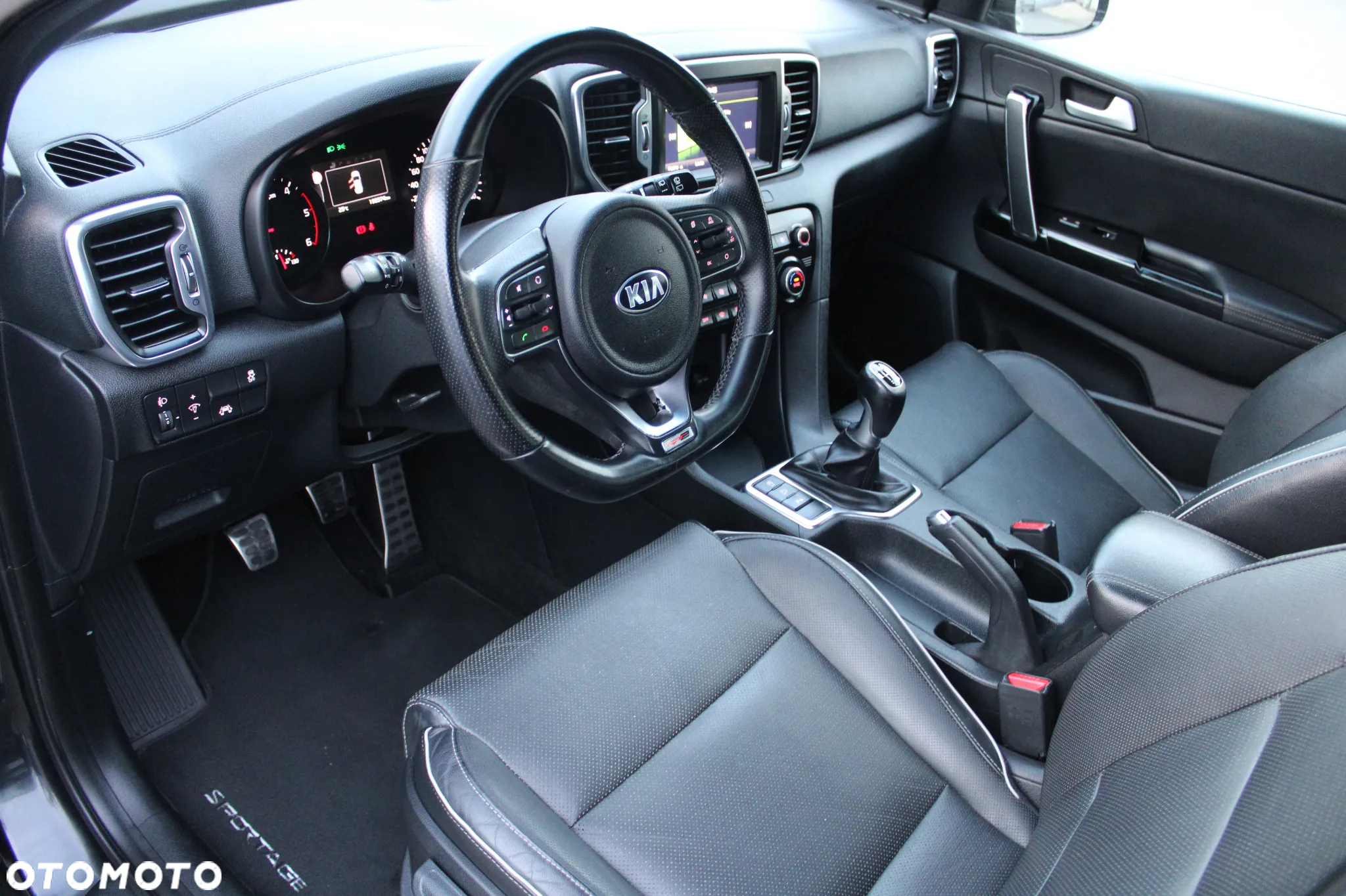 Kia Sportage 2,0 CRDI 2WD ISG Spirit - 27