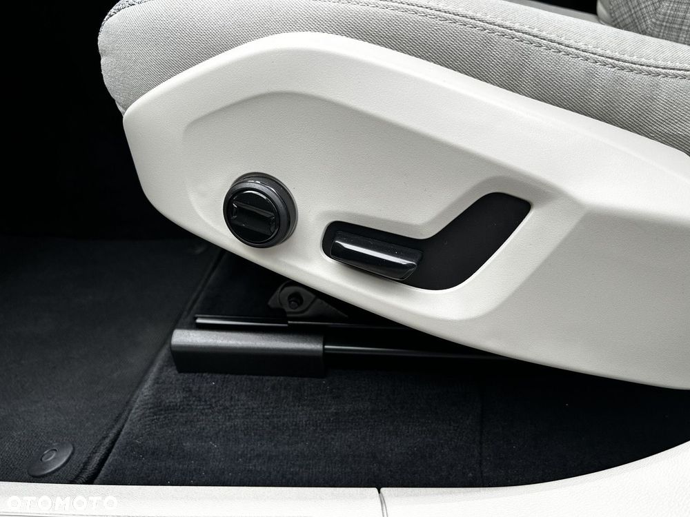 Volvo XC 60 - 19