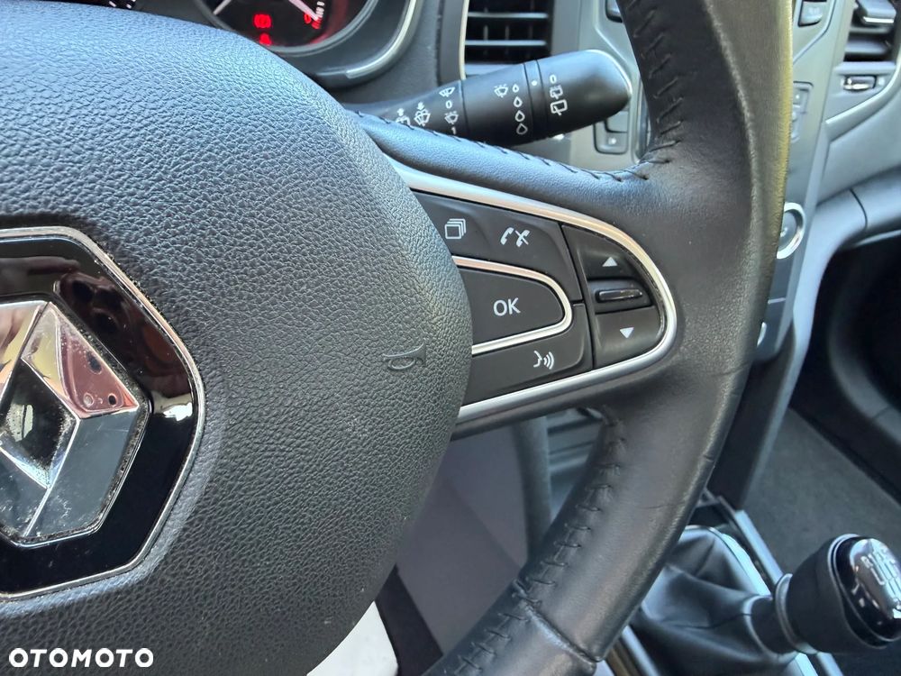 Renault Megane ENERGY TCe 100 EXPERIENCE - 13