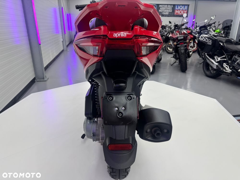 Aprilia Inny - 18