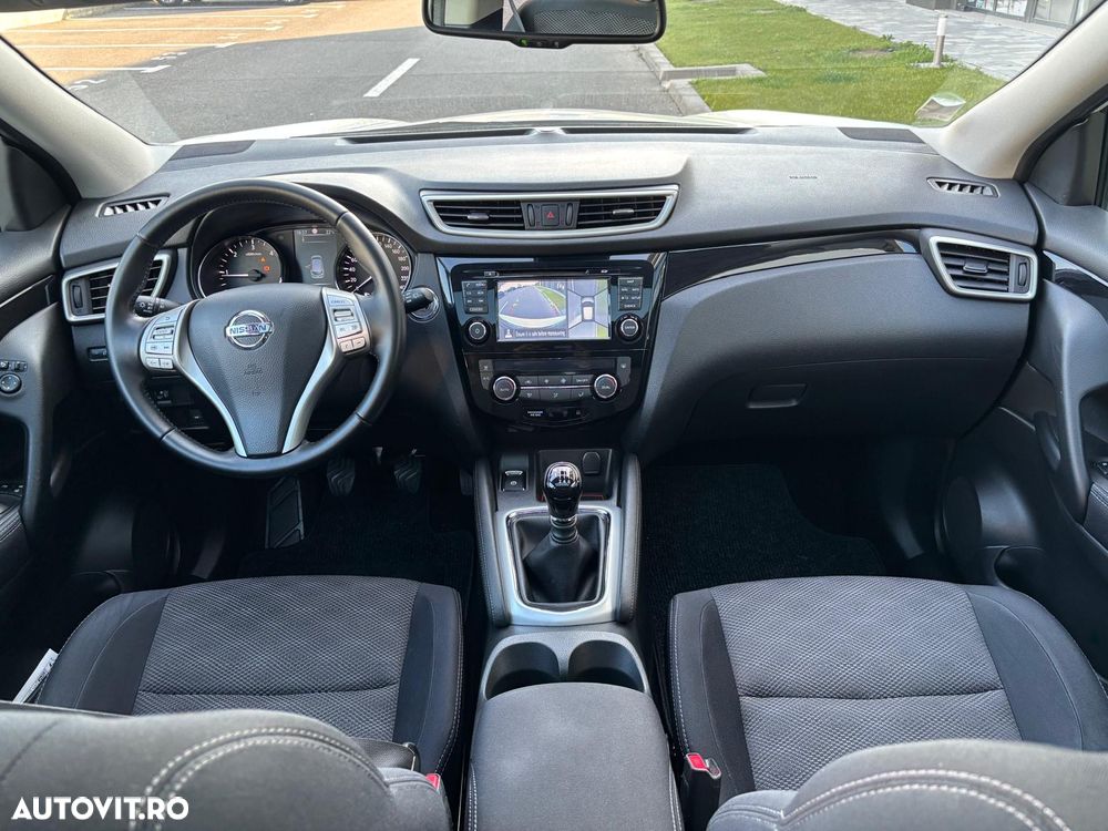 Nissan Qashqai 1.5 DCI Start/Stop Tekna - 12
