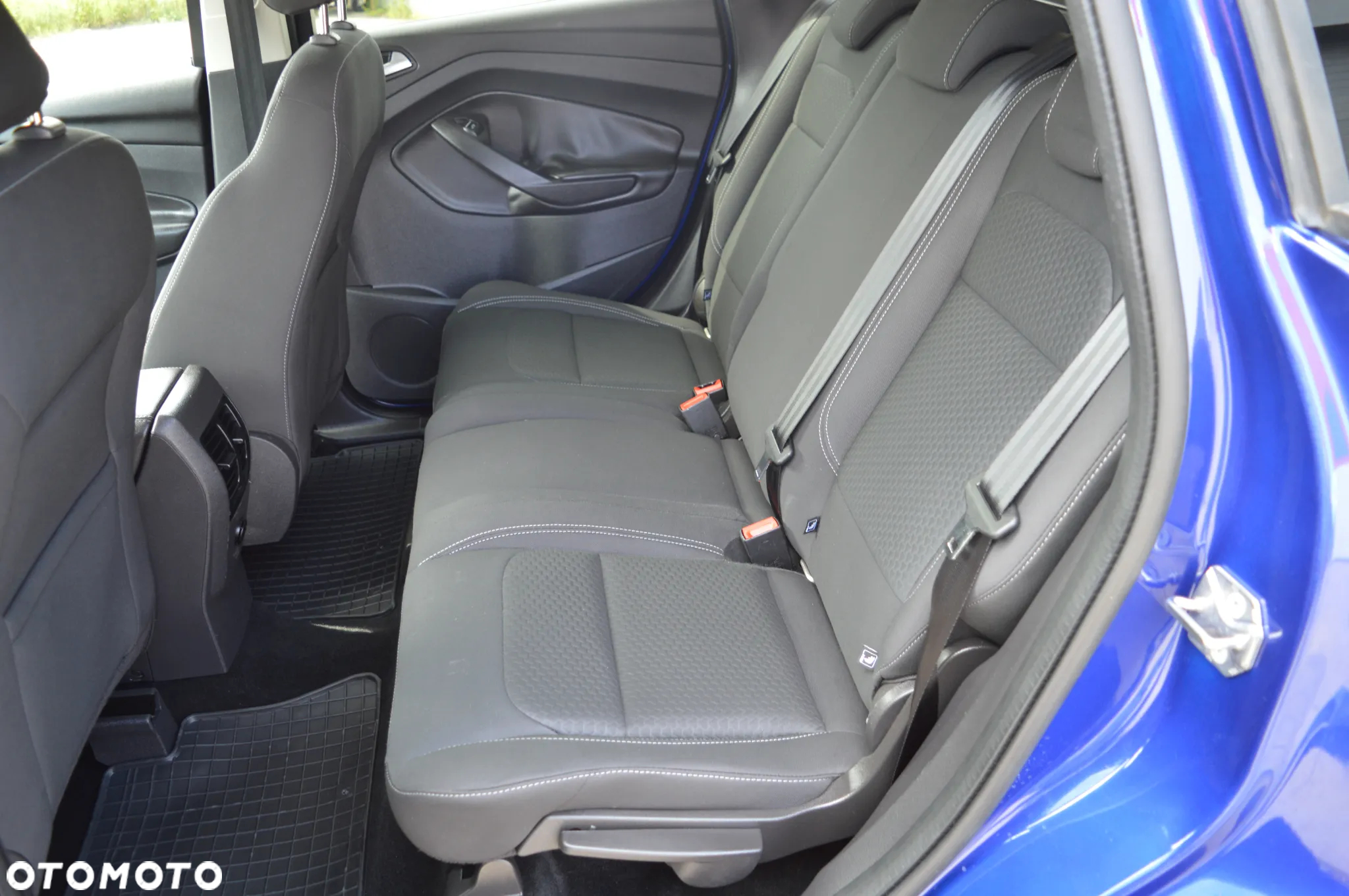 Ford Kuga 1.5 EcoBoost 2x4 Titanium - 15