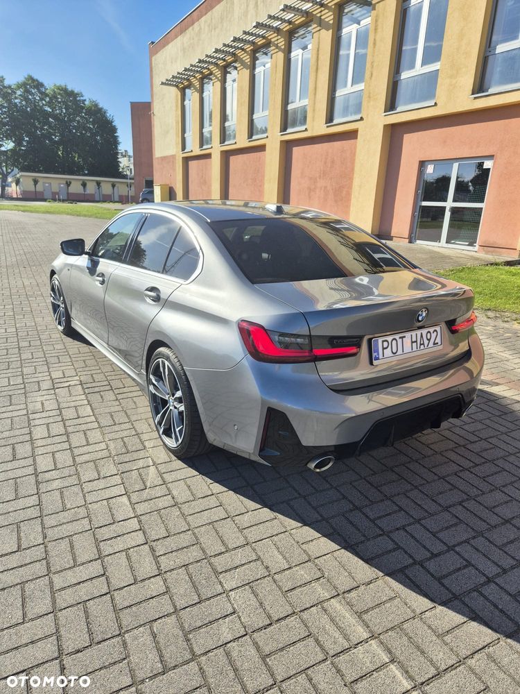 BMW Seria 3 330i xDrive M Sport - 6