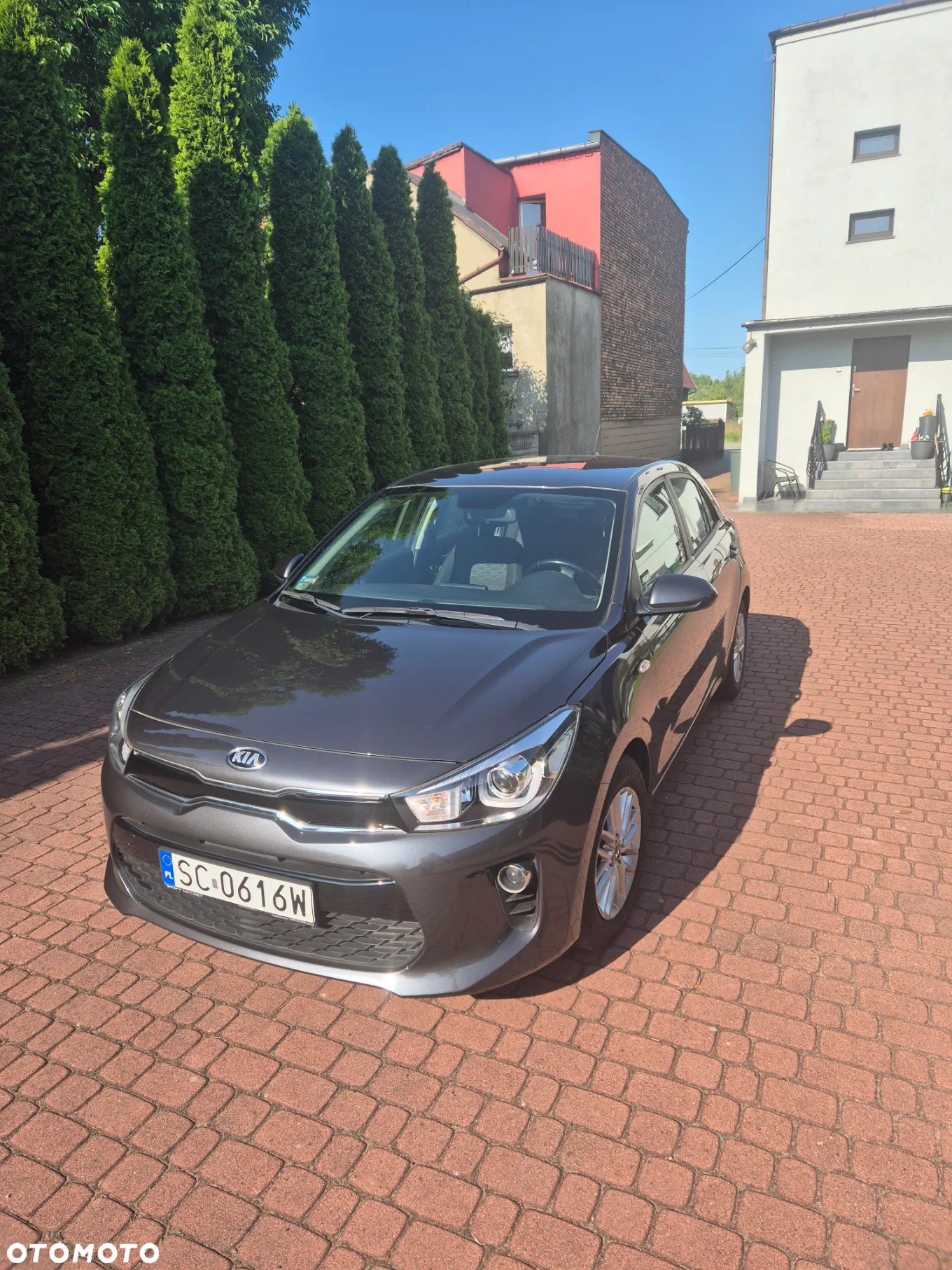 Kia Rio - 14