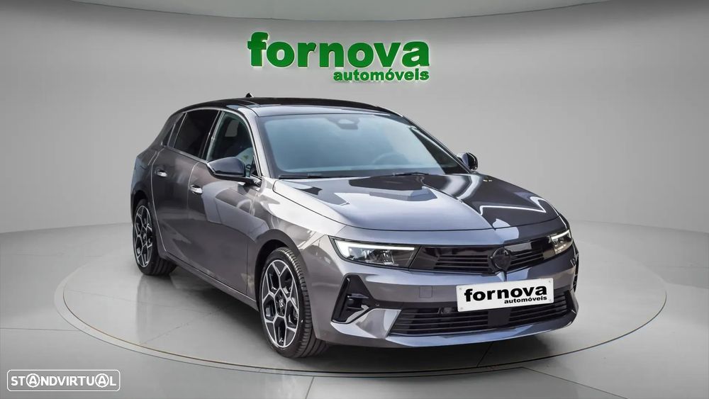 Opel Astra 1.2 T GS Line Aut. - 4