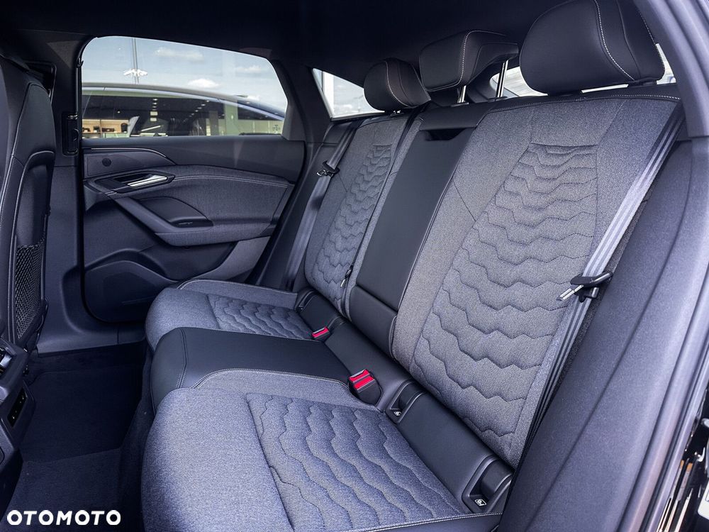 Audi A6 Sportback e-tron - 39