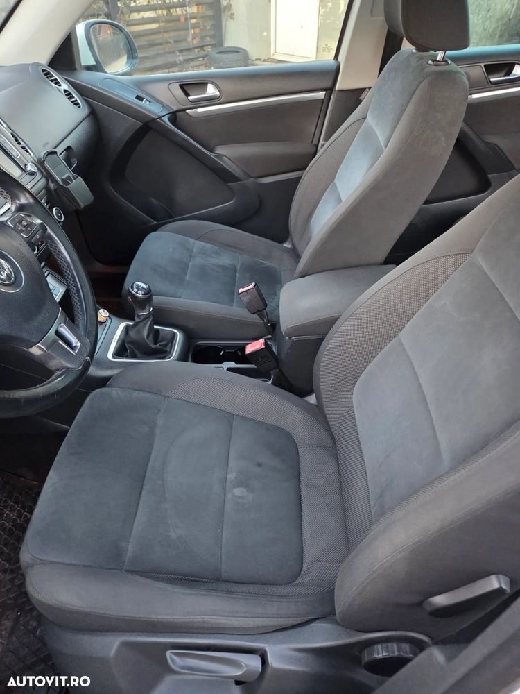 Volkswagen Tiguan 2.0 TDI DPF 4Motion Team - 14