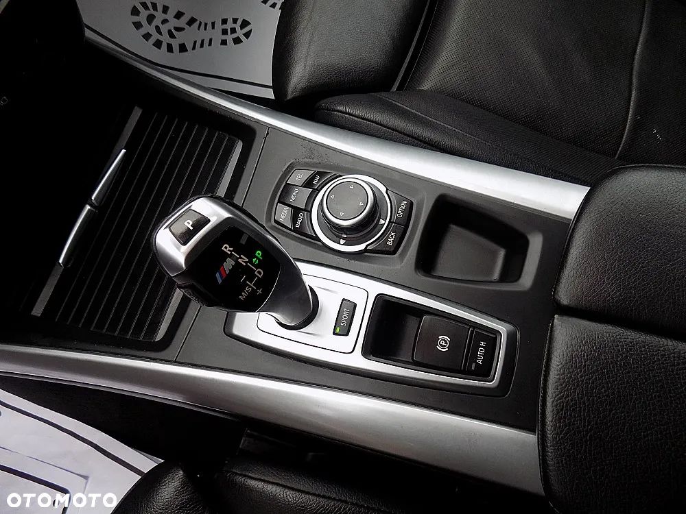 BMW X5 M M50d Sport-Aut - 17