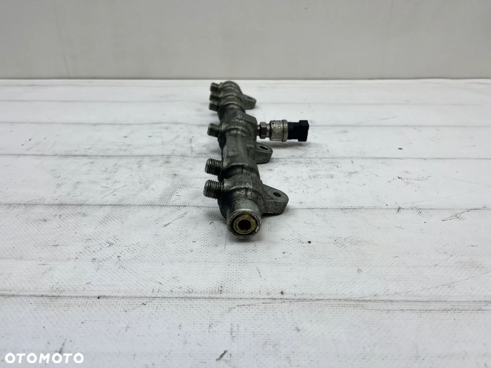 Listwa wtryskowa Alfa Romeo 156 2.4 DIESEL - 3