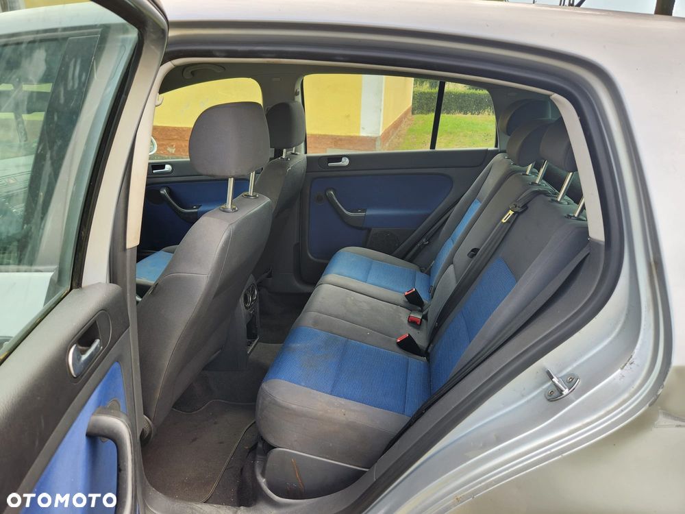 Volkswagen Golf Plus - 6