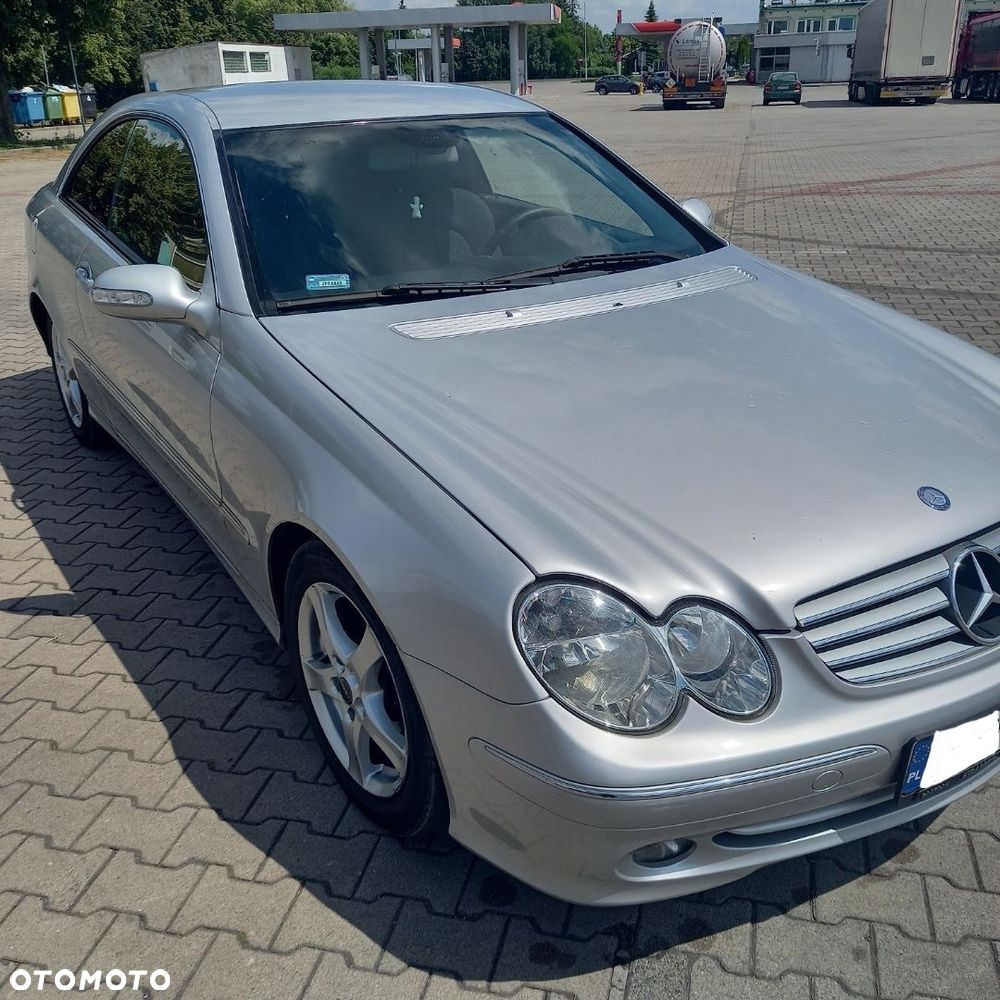 Mercedes-Benz CLK - 6