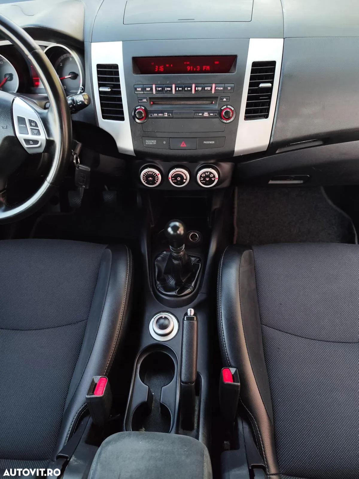 Peugeot 4007 - 11
