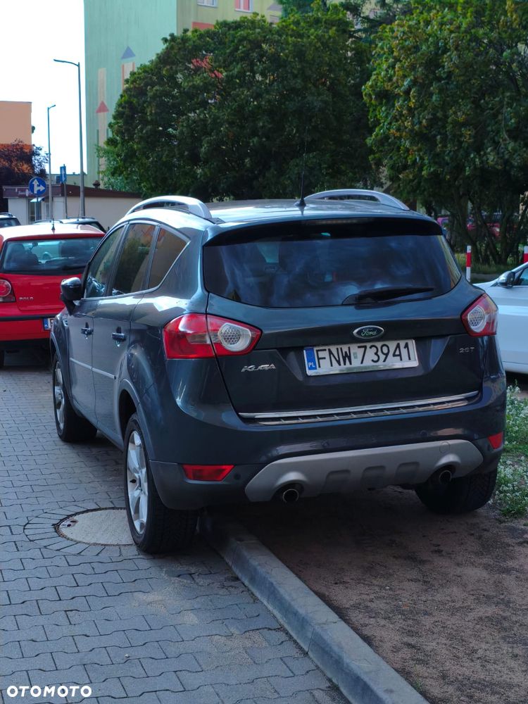 Ford Kuga 2.5 Titanium - 10