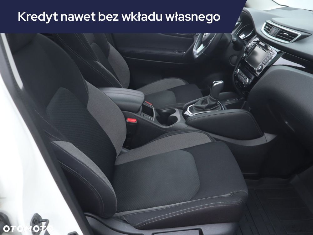Nissan Qashqai - 11