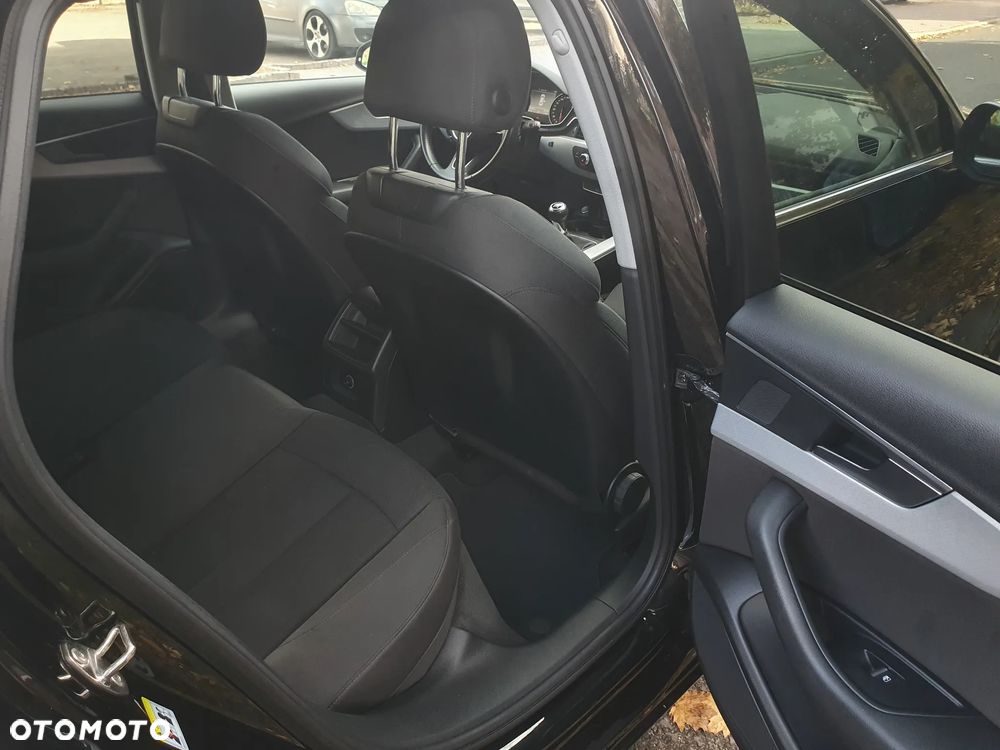 Audi A4 Avant 2.0 TDI - 12